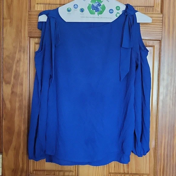5 FOR $25 BELLE SKY Royal Blue Bow Top Cold Shoulder Blouse - Picture 3 of 5